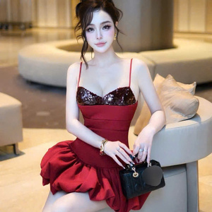 Elegante Vestido de Seda de Manga Corta para Mujer, Cintura Natural, Lavable, Combinación Perfecta de Elegancia, Comodidad, Casual y Formal - Product Image 1