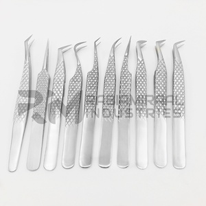 Pinzas Curvas Profesionales para Pestañas RMI de Acero Inoxidable de Alta Calidad con Mango de Agarre de Diamante, Acabado Plateado, Herramienta para Extensión de Pestañas - Product Image 1