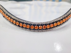 Bandeau de luxe à 5 rangs de cristaux orange, noir et blanc pour cheval, accessoire de bridon pour concours équestres, vente en gros - Product Image 3