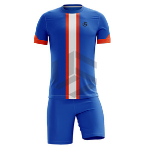 Ensemble de maillots de football au design tendance pour hommes, uniforme de football de qualité supérieure, vente en gros, design unique - Product Image 1