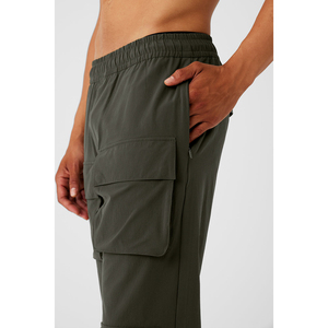 Pantalones de Trabajo Multibolsillos para Hombre, Pantalones Versátiles Convertibles Casuales con Cierre de Cintura Seguro, Teñido Liso en Color - Product Image 4
