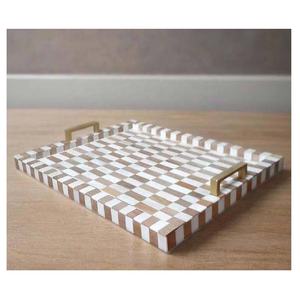 Nueva Bandeja de Servir Elegante de Origen Indio, Hecha a Mano, con Incrustaciones Geométricas de Hueso en Color Crema Dorado, 50x38cm, para un Uso Elegante y Práctico - Product Image 3