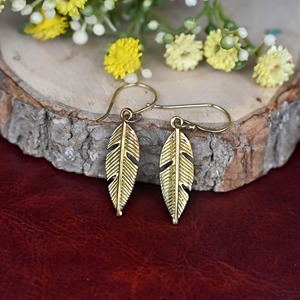 Pendientes de Latón Multicolor de Estilo Vibrante, Acabado Colorido, Precio de Fábrica al por Mayor, Artesanía en Metal - Product Image 3