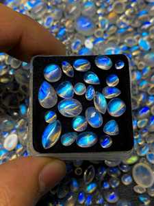 Cuentas de Piedra Lunar Arcoíris Blanca Natural, Corte Brillante, Sueltas para Joyería, Calidad AA+, Gemas Zubeda India, Venta al por Mayor - Product Image 4
