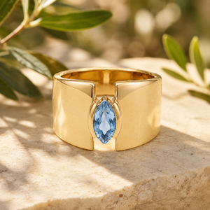 Anillo de Compromiso de Plata de Ley 925 con Topacio Azul para Mujer - Corte Marquesa - Engaste de Bisel - Diseño Moderno - Product Image 3