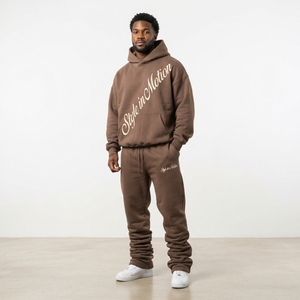 Nuevo Conjunto de Traje Deportivo Personalizado para Hombre, Conjunto de Dos Piezas de Invierno con Sudadera con Capucha y Pantalones de Forro Polar - Product Image 1