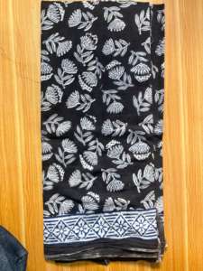 Paréo en coton imprimé à la main, jupe de plage pour femme, imprimé floral traditionnel, idéal pour l'été, la station balnéaire et la piscine - Product Image 5