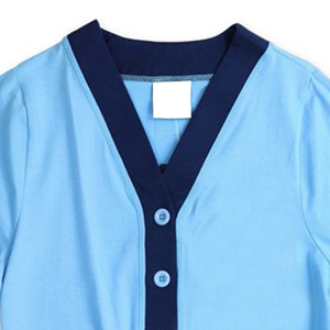 Cardigan en tricot bleu clair à col en V pour femme avec imprimé numérique, style preppy, manches longues, fermeture boutonnée - Product Image 2