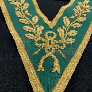 Collettes d'uniforme de style traditionnel offrant un design élégant et des collettes d'uniforme durables pour les tenues cérémonielles - Product Image 6