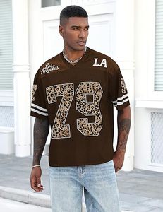 เสื้อฟุตบอลโอเวอร์ไซส์ลายเสือดาวพิมพ์ลายดิจิทัลผ้าตาข่ายสไตล์สตรีทแวร์ ระบายอากาศได้ดี คอวี แขนสั้น ยูนิเซ็กส์ ฮิปฮอป - Product Image 4