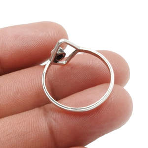 Bague en argent sterling 925 massif avec pierre précieuse grenat taille ronde facetée et design ouvert taille marquise, bijoux bohèmes en gros - Product Image 4