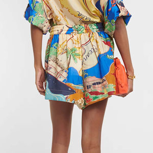 Shorts push-up taille haute en coton élastique pour femme, respirants, pour la gym et le yoga - Vente en gros, personnalisables, respirants avec option OEM - Product Image 2