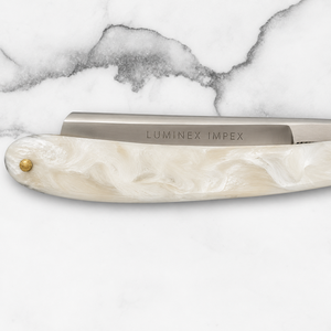 Navaja de Afeitar Recta Vintage Luminex Impex con Mango de Concha de Abulón y Acero al Carbono, Lista para Usar en Barberías y Salones - Product Image 5