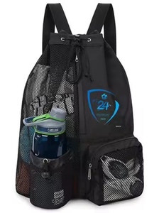 Mochilas Deportivas Casuales Unisex de Poliéster con Cierre de Cremallera y Broche, y Logotipo Personalizado, Hechas en Pakistán - Product Image 1