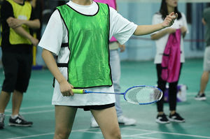 Customized Wholesale Price Soccer Football <b>Training</b> Jersey Age Group Adults OEM Service Available Mesh Sleeveless <b>Bib</b> Vest - Product Image 6
