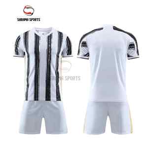 Uniforme de Fútbol Personalizado de Alta Calidad, Ropa Deportiva Transpirable de Secado Rápido, Uniforme de Fútbol para Entrenamiento, Sublimado - Product Image 1