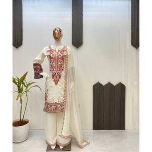 Conjunto de Top y Pantalón de Chifón de Diseño para Fiesta con Elegante Dupatta - Product Image 2