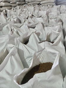 Repas de volaille pour l'alimentation des poissons, aliments pour animaux de compagnie et aliments aquatiques, repas de volaille stérilisé à haute teneur en protéines et faible en gras à prix compétitif - Product Image 4