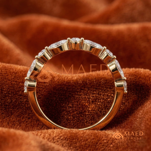 Anillo de Boda Vintage Chapado en Oro de 14K con Moissanita Marquise y Redonda, Anillo de Eternidad de Plata de Ley 925 con Diamantes Alternados - Product Image 3