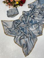 Sari indien en chiffon riche et doux Fendi, orné de perles et d'un bordure riche faite main, écologique, avec chemisier, toutes saisons