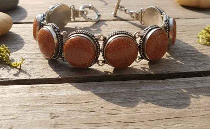 สีน้ำตาลทองแดง