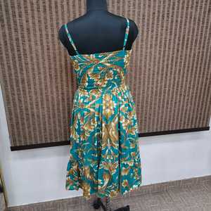 Robe courte trapèze bohème pour femme en mélange de coton et de soie tissée à imprimé floral, avec volants et taille élastique, idéale pour l'été et les tenues décontractées - Product Image 3