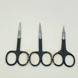 Ciseaux à ongles avec revêtement en poudre noire et étiquette personnalisée Ciseaux à cuticules pour cils avec lame droite et tranchante en acier inoxydable pour les soins de beauté - Product Image 4