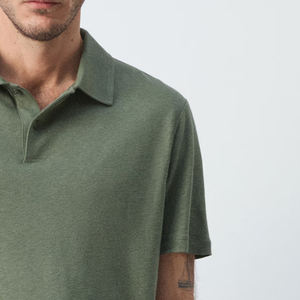 Camiseta de Algodón para Hombre, Diseño Personalizado, Calidad Superior, con Elegante Cuello Camisero con Cierre de Botones - Product Image 4