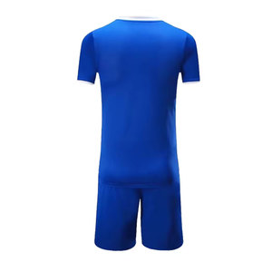 ชุดฟุตบอลแบบซับลิเมชั่นแห้งเร็ว ระบายอากาศได้ดี ดีไซน์ยอดเยี่ยมประจำปี 2025 ผลิตจากโพลีเอสเตอร์ 100% ชุดทีมฟุตบอลแบบสั่งทำพิเศษ - Product Image 6