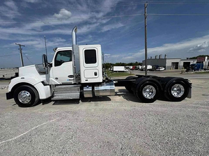 NUEVO Camión Kenworth T480 2025, 8.9L, 6 Cilindros, 3 Ejes, 350hp, Diésel, Clase PX-9, Transmisión Automática, Volante a la Izquierda - Product Image 4
