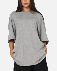 Camiseta de algodón 100% de la mejor calidad para mujer, talla grande, con logo personalizado, color liso, transpirable, holgada, informal. - Product Image 1