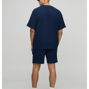 ชุดเสื้อยืดและกางเกงขาสั้นชายแบบมีซี่โครง รุ่น AAI ผลิตตามสั่ง (OEM) ไซส์ใหญ่ สไตล์ลำลองสำหรับฤดูร้อน ชุดลำลองสองชิ้น ขายส่ง - Product Image 3