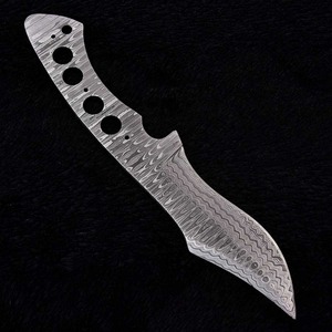 Lame de couteau de chasse et de camping en acier Damas de haute qualité, forgée à la main, lame médiévale, qualité bricolage, pour forgeurs, pièce vierge faite à la main - Product Image 3