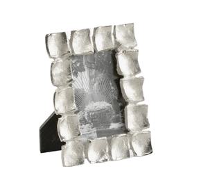 Marco de Fotos Rectangular de Metal Plateado Moderno, Decorativo, Texturizado, para Mesa, Impresión Offset, Ligero, Duradero y Ecológico - Product Image 1