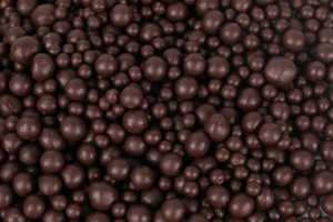 Chocolat Composé en Gros à Vendre Directement d'Usine, OEM/ODM, Chocolat Composé Halal au Caramel et Toffee, Boules Croustillantes pour la Décoration de Gâteaux - Product Image 5