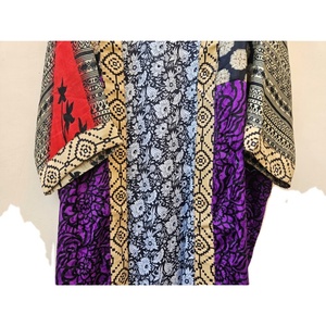 Bata Larga de Seda Hecha a Mano Vintage Kimono Sari, Bata de Baño Vintage Reciclado Sari Kimono Étnico, Ropa de Dormir Maxi - Product Image 5