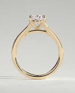 Bague de fiançailles ovale 2.00 carats en diamant de laboratoire certifié IGI, solitaire à griffes en or massif 14K/18K plaqué, 4g, luxe VS1 pour femme - Product Image 3