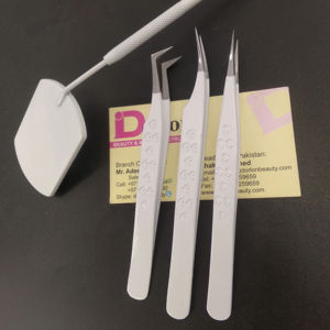 แหนบต่อขนตาสีขาวขายดี พร้อมกระจกตรวจสอบขนตาทรงสี่เหลี่ยมขนาดใหญ่ แหนบแยกขนตาและแหนบสำหรับต่อขนตาวอลลุ่ม - Product Image 1