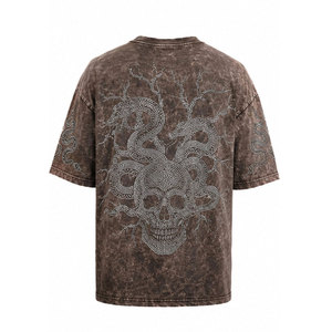 เสื้อยืดโอเวอร์ไซส์ผู้ชาย แขนสั้น คอกลม ผ้าฝ้ายสโตนวอช พิมพ์ลายหัวกะโหลกแบบกอธิค ประดับคริสตัล ทรงพอดีตัว ความยาวปกติ - Product Image 3