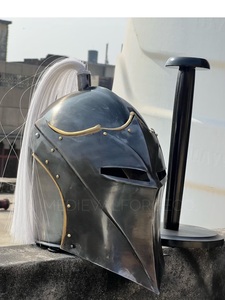 Casco de Caballero Medieval con Acabado en Latón, Armadura de Acero con Pluma y Visera Abierta, Vanguard Winged - Product Image 4