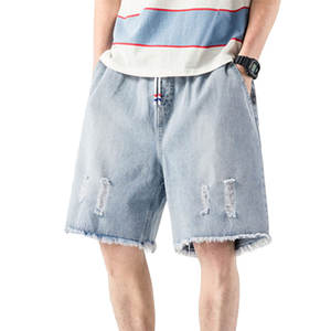 กางเกงยีนส์ขาสั้นผู้ชายสไตล์โดดเด่น ผ้าฝ้าย 100% น้ำหนักเบา ระบายอากาศได้ดี แห้งเร็ว รับผลิตแบบ OEM สำหรับผู้ใหญ่ ขายส่ง - Product Image 1