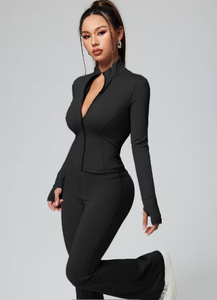 Ensemble de survêtement évasé personnalisé pour femme, taille haute, tenue de sport deux pièces, fabricant de vêtements de fitness - Product Image 6