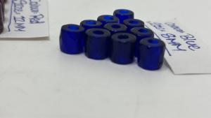 Perles de verre facettées avec des coupes étincelantes pour la fabrication de bijoux, l'artisanat, les accessoires, la décoration, les cadeaux et la vente en gros dans le monde entier - Product Image 3