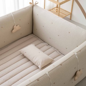 [S.P Company] Protector de Cuna Bordado con Pigmentos para Bebés, Ropa de Cama de Algodón Hipoalergénico para Cuna y Corralito - Product Image 1