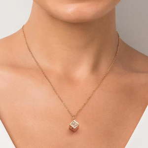 Colgante Clásico con Diseño de Lazo y Cristales de Imitación, Chapado en Oro de 18K, para Joyería, Regalo Unisex - Product Image 4