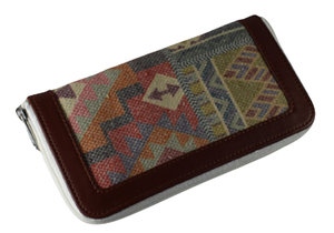 Bolso de mano personalizado, hecho a mano y cosido, con múltiples bolsillos, elaborado con algodón Dhurry/Kelim tejido a mano e impreso. - Product Image 3