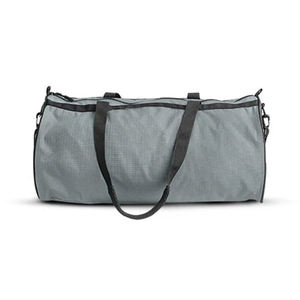 Bolsa de Lona Resistente al Agua para Viajes y Gimnasio, Diseño Espacioso con Correa para el Hombro para un Fácil Transporte y Uso Diario en Venta - Product Image 1