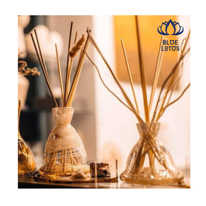 Bâtonnets diffuseurs en rotin naturel tendance et durables pour la diffusion d'arômes et de parfums d'intérieur - Product Image 1