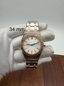 Reloj de Lujo de Edición Limitada de Acero Bicolor Oro Rosa de 34 mm con Esfera Blanca Texturizada, Visualización de Fecha, Bisel Octogonal, Movimiento Automático ETA - Product Image 2