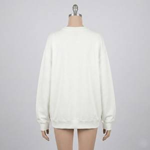 เสื้อสเวตเชิ้ตคอเต่าทรงโอเวอร์ไซส์ผ้าฝ้ายเฟรนช์เทอร์รี่หนา 400gsm สำหรับผู้หญิง สไตล์สตรีทแวร์ แบบเรียบๆ ขายส่ง - Product Image 2